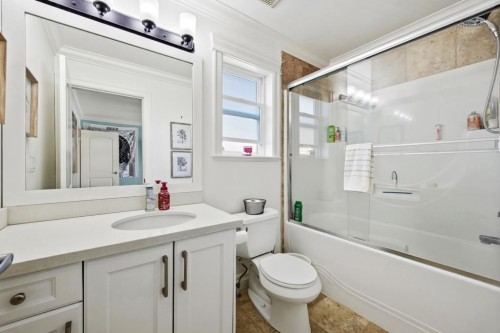 8563 Tupper Boulevard, Mission, BC 