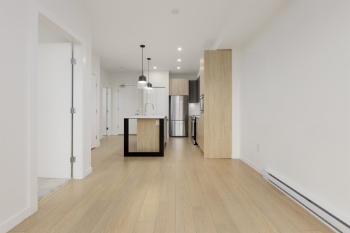 304-20695 Eastleigh Crescent, Langley, BC 