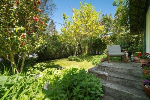 1056 Stevens Street, White Rock, BC 