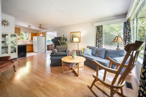 1056 Stevens Street, White Rock, BC 