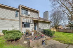 6074 Greenside Drive E Surrey, BC V3S 5M8