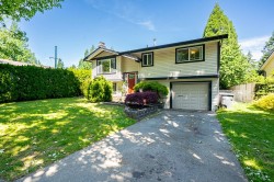 17223 61b Avenue  Surrey, BC V3S 5M7