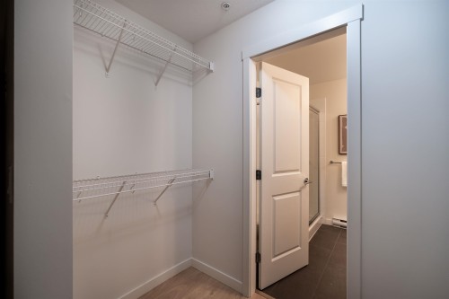 113-15858 Fraser Highway, Surrey, BC 