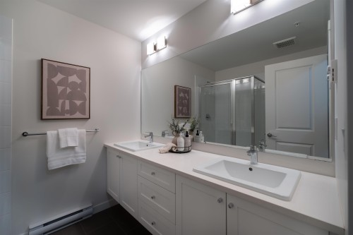 113-15858 Fraser Highway, Surrey, BC 