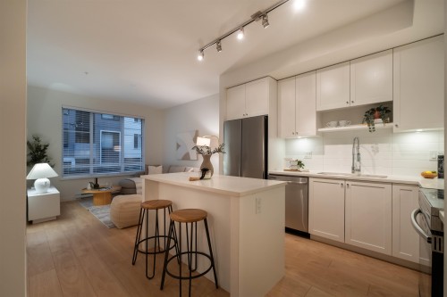 113-15858 Fraser Highway, Surrey, BC 