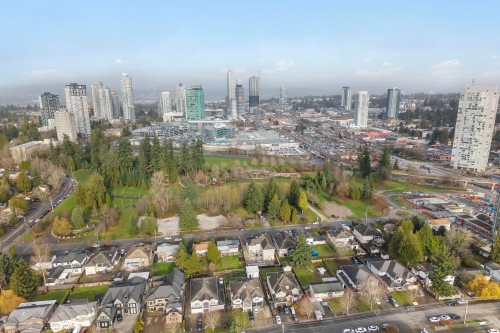 208-13475 96 Avenue, Surrey, BC 