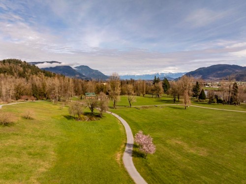 A214-33755 7Th Avenue, Mission, BC 