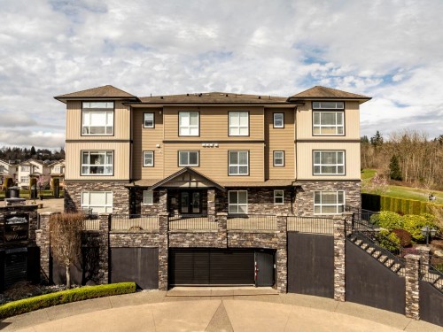 A214-33755 7Th Avenue, Mission, BC 