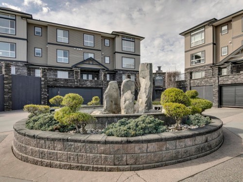 A214-33755 7Th Avenue, Mission, BC 