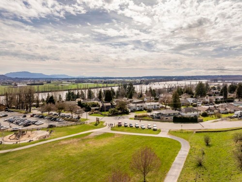 A214-33755 7Th Avenue, Mission, BC 