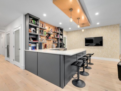 1126 Stevens Street, White Rock, BC 