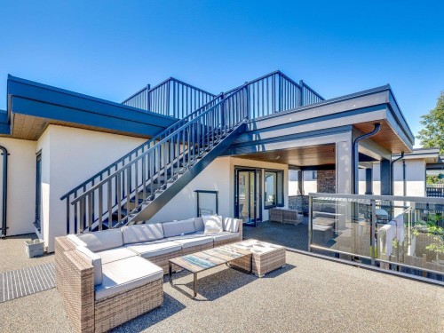 1126 Stevens Street, White Rock, BC 