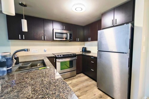 319-7511 120 Street, Delta, BC 