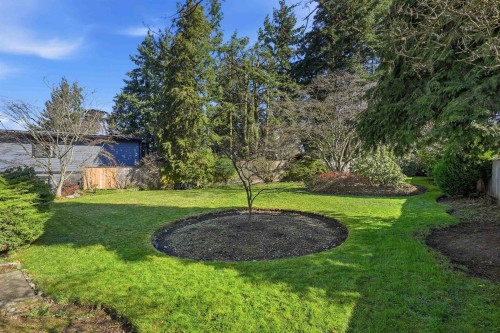 8841 Delmonte Crescent, Delta, BC 