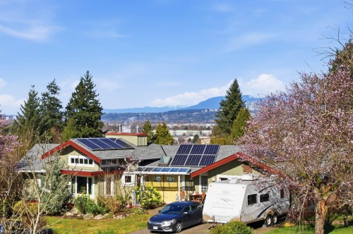 8841 Delmonte Crescent, Delta, BC 