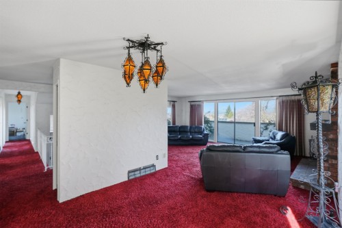 8841 Delmonte Crescent, Delta, BC 