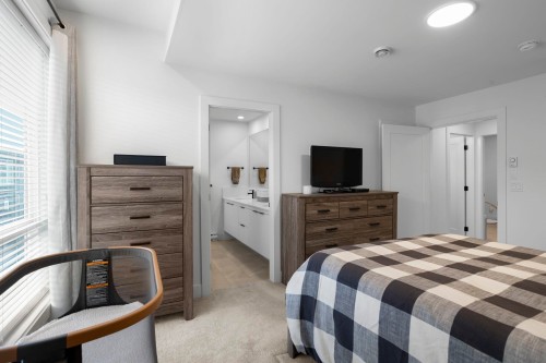 25-19255 Aloha Drive, Surrey, BC 