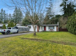 3682 207b Street  Langley, BC V3A 2G4