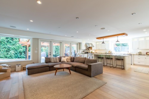 20078 27 Avenue, Langley, BC - Indoor Photo Showing Living Room