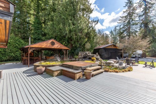 20078 27 Avenue, Langley, BC - Outdoor With Deck Patio Veranda With Backyard