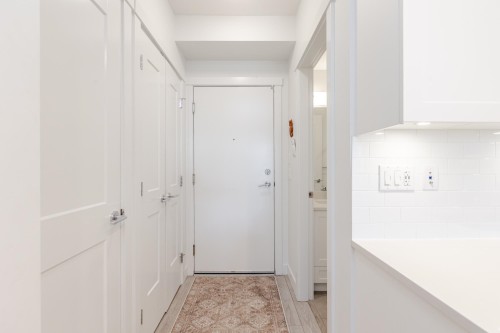 303-20673 78 Avenue, Langley, BC 