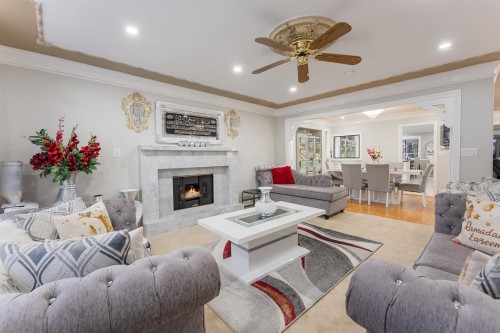 13166 73 Avenue, Surrey, BC 