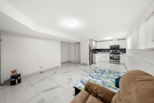 8689 110A Street, Delta, BC 