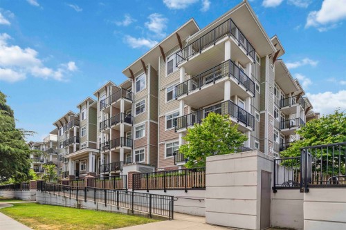 #419-20686 Eastleigh Crescent  Langley, BC V3A 0M4