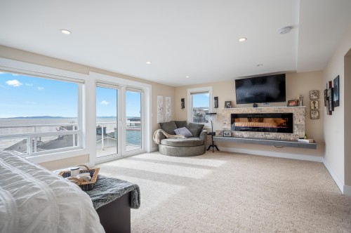 15456 Columbia Avenue, White Rock, BC 