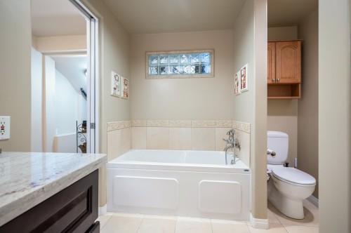 15456 Columbia Avenue, White Rock, BC 