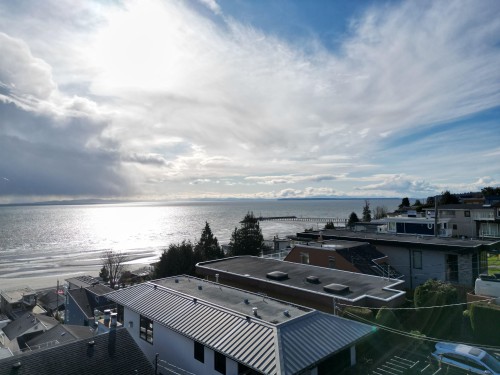 15456 Columbia Avenue, White Rock, BC 