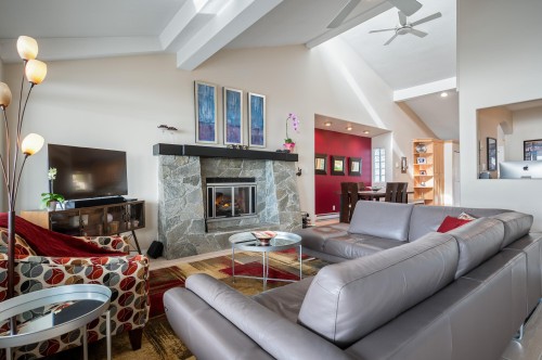 15456 Columbia Avenue, White Rock, BC 