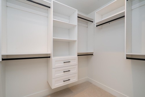 16711 16 Avenue, Surrey, BC 