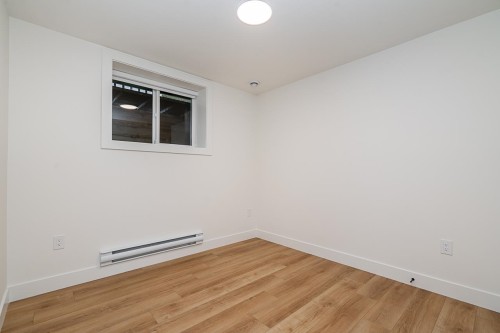 16711 16 Avenue, Surrey, BC 