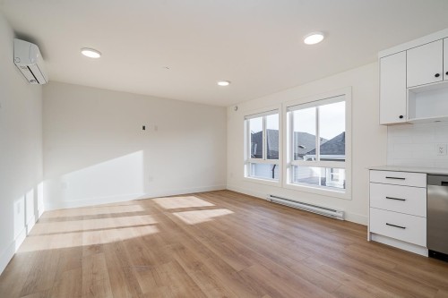 16711 16 Avenue, Surrey, BC 