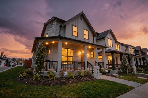 19623 76a Avenue  Langley, BC V2Y 3V3