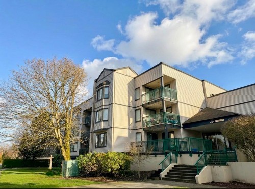 217-20454 53 Avenue  Langley, BC V3A 7S1