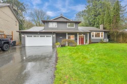 19824 40a Avenue Langley, BC V3A 2Y4