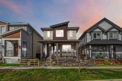 19247 71 Avenue  Surrey, BC V4N 6V1