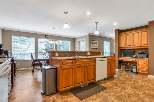 27932 Buffer Crescent, Abbotsford, BC 