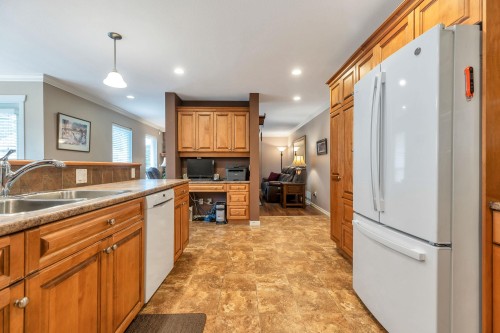 27932 Buffer Crescent, Abbotsford, BC 