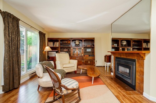 34-9914 148 Street  Surrey, BC V3R 9M7