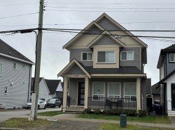 Basement-13048 60 Ave  Surrey, BC V3X 2L7