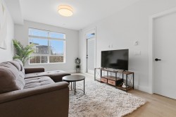 305-20061 Fraser Highway  Langley, BC V3A 0R4