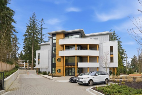 227-2635 King George Boulevard  Surrey, BC V4P 0H7