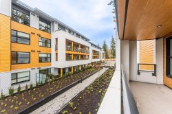 227-2635 King George Boulevard  Surrey, BC V4P 0H7