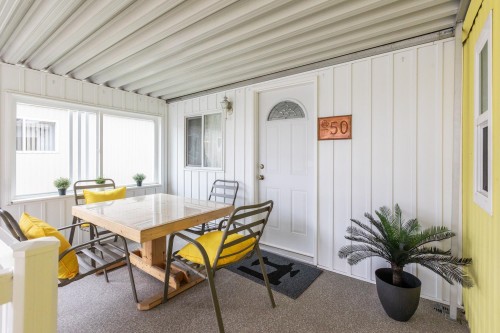 50-15875 20 Avenue  Surrey, BC V4A 2B1