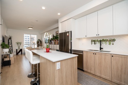 108-19953 76 Avenue  Langley, BC V2Y 3Y1