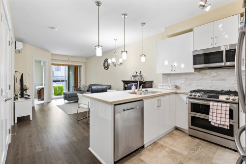 206-8538 203a Street  Langley, BC V2Y 3P9