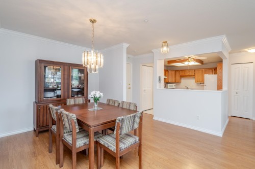 237-2451 Gladwin Rd Road, Abbotsford, BC 